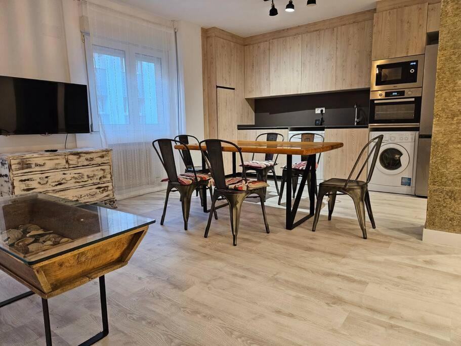 1A108 Amplio Y Moderno Apartamento Gijón Esterno foto