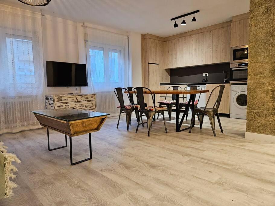 1A108 Amplio Y Moderno Apartamento Gijón Esterno foto